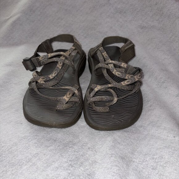 Chaco Sandals Womens Size 8 Gray Adjustable Straps Hiking Outdoor Sport Shoes - Picture 2 of 7